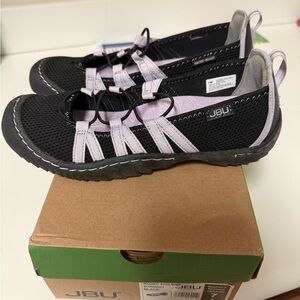 JBU Women's Black and Lavender Rockaway Water Ready Shoes